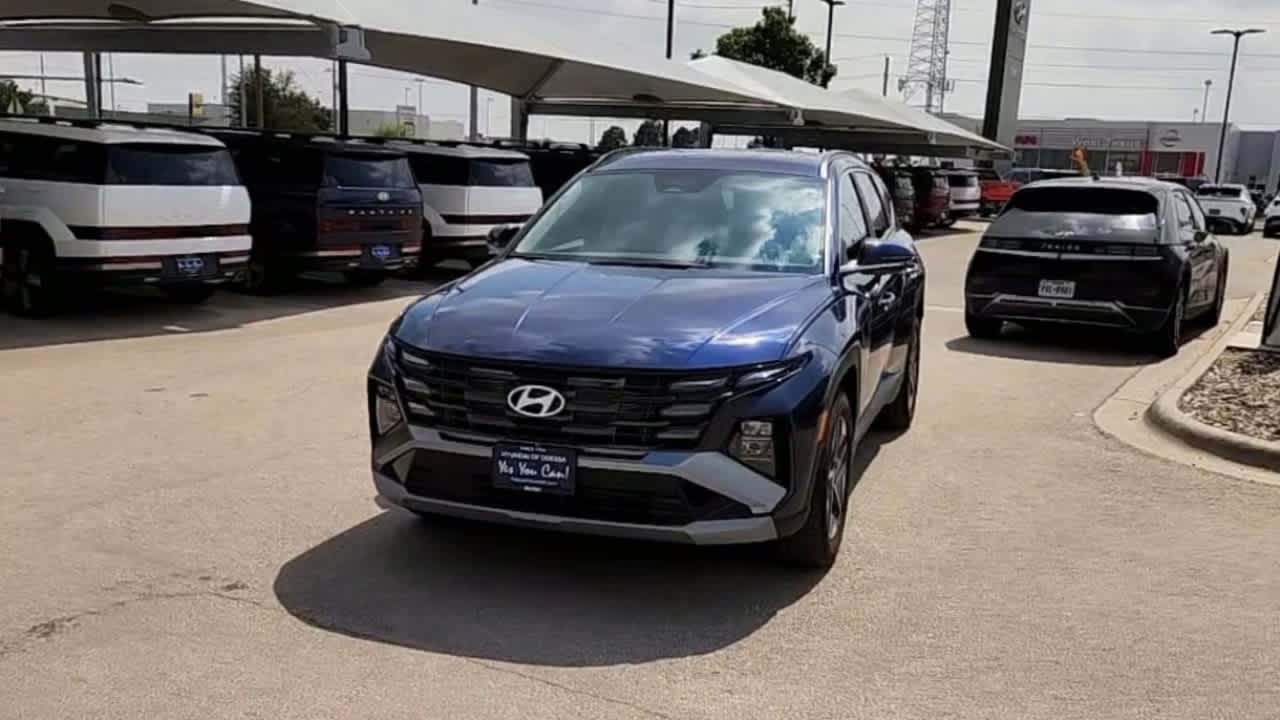 new 2025 Hyundai Tucson car, priced at $35,075