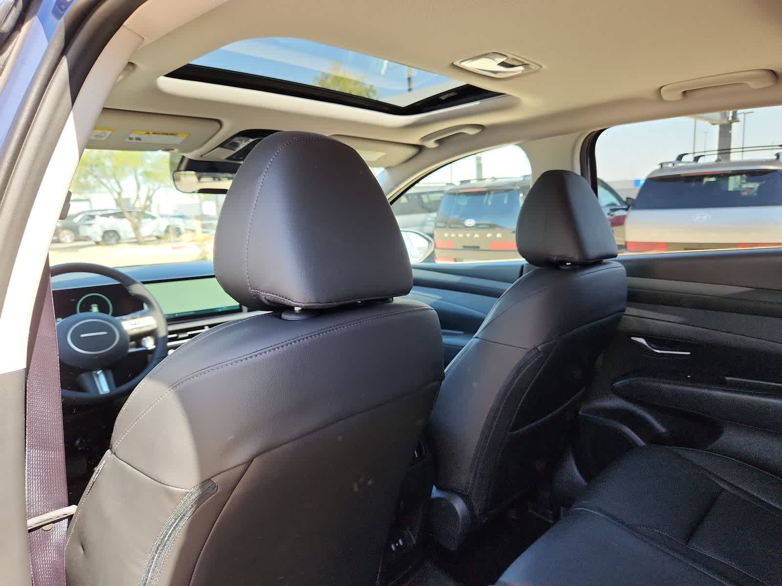 new 2025 Hyundai Tucson car, priced at $35,205