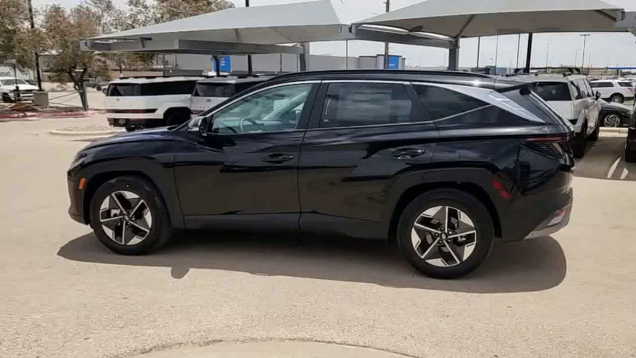 new 2025 Hyundai Tucson car, priced at $35,075