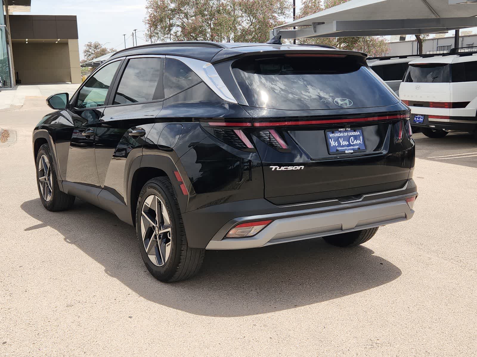 new 2025 Hyundai Tucson car, priced at $35,075