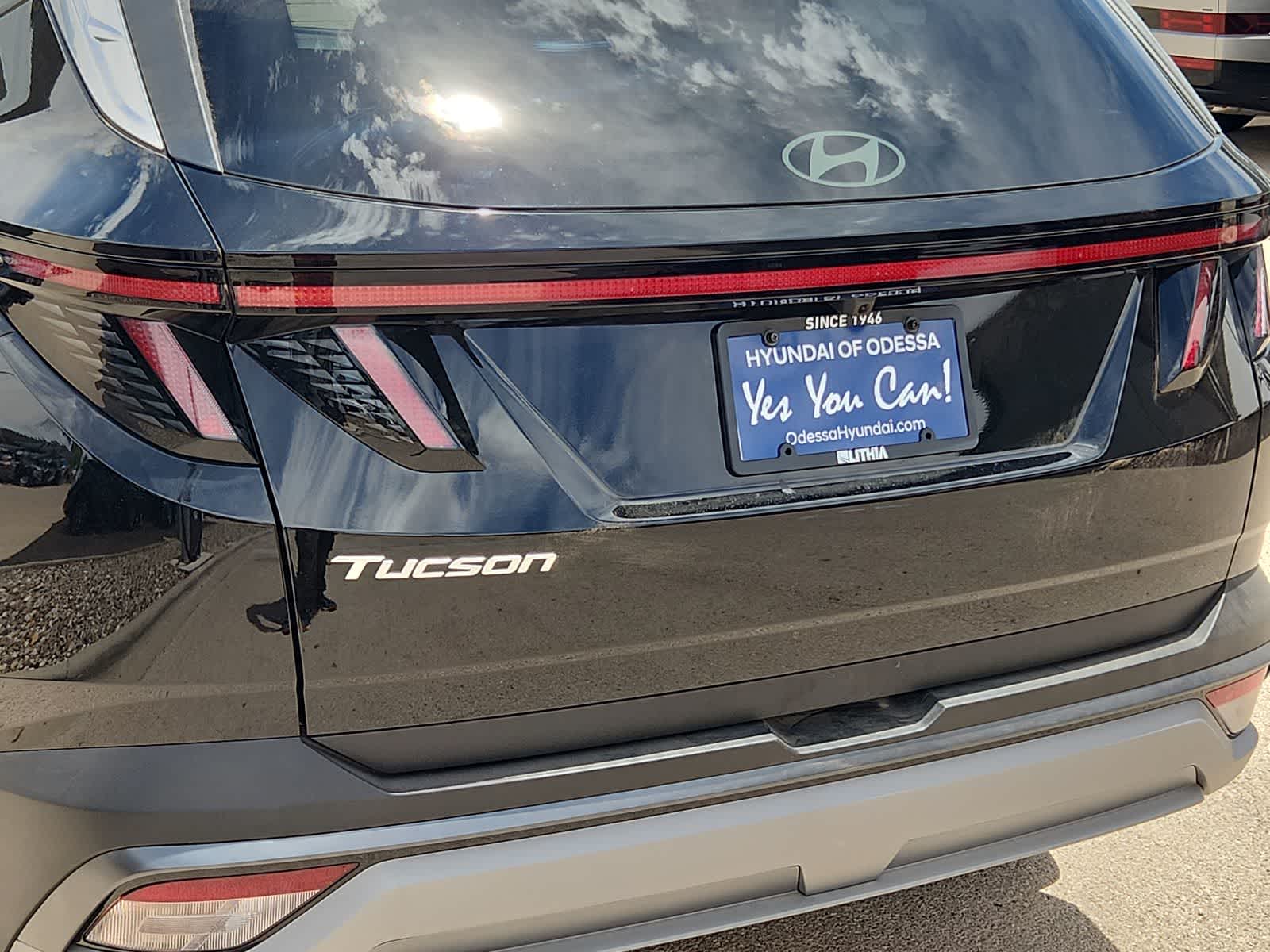 new 2025 Hyundai Tucson car, priced at $35,075
