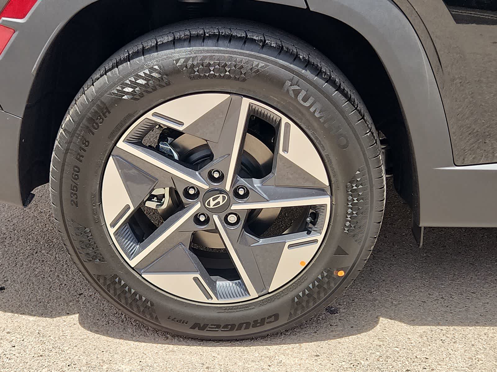 new 2025 Hyundai Tucson car, priced at $35,075
