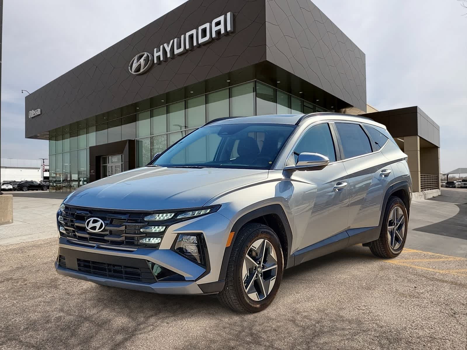new 2025 Hyundai Tucson car, priced at $35,130