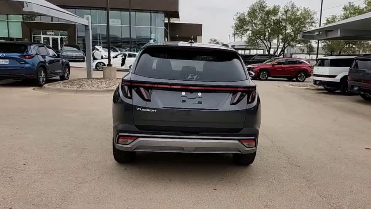 new 2025 Hyundai Tucson car, priced at $35,045