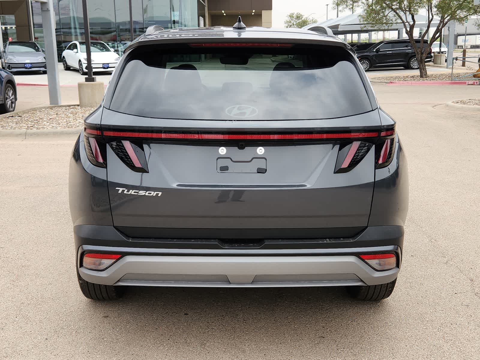 new 2025 Hyundai Tucson car, priced at $35,045