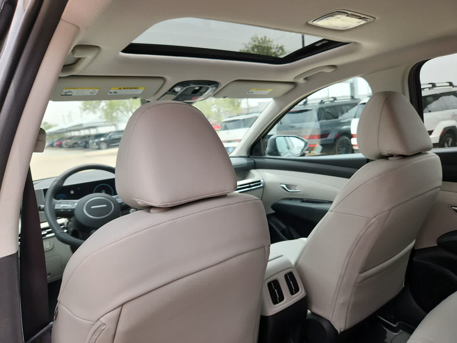 new 2025 Hyundai Tucson car, priced at $35,045