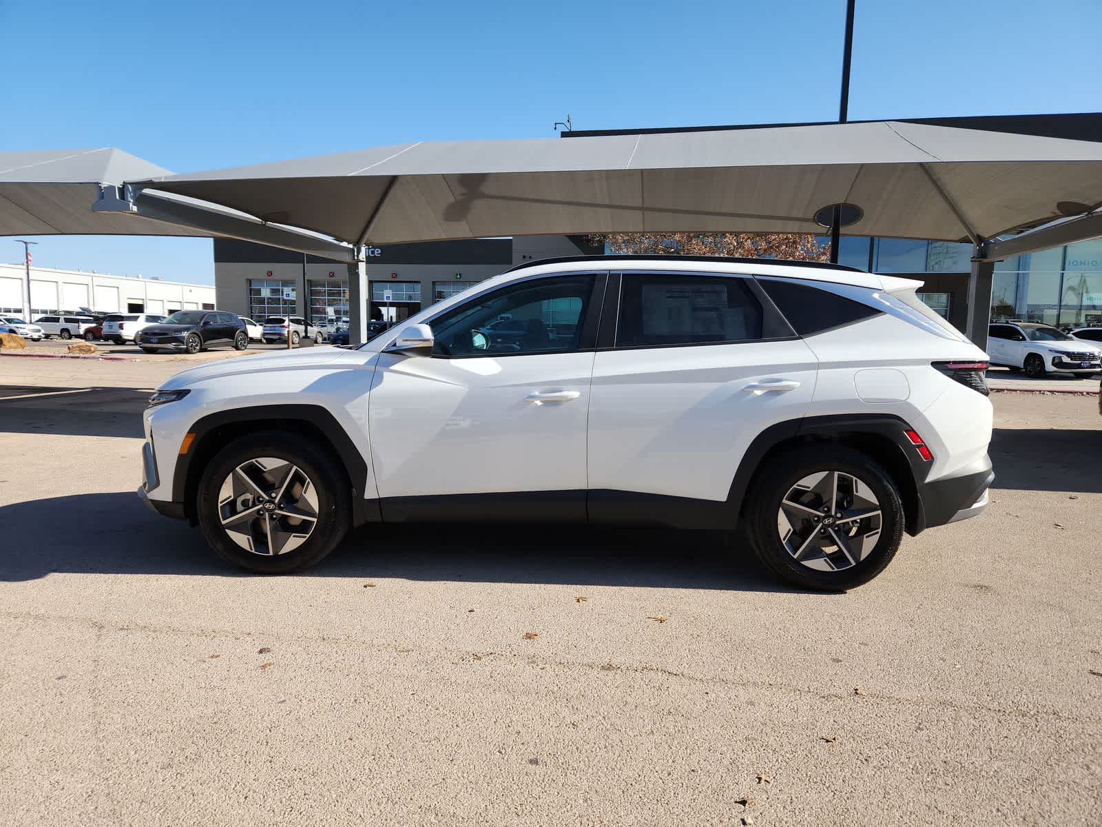 new 2025 Hyundai Tucson car, priced at $35,405