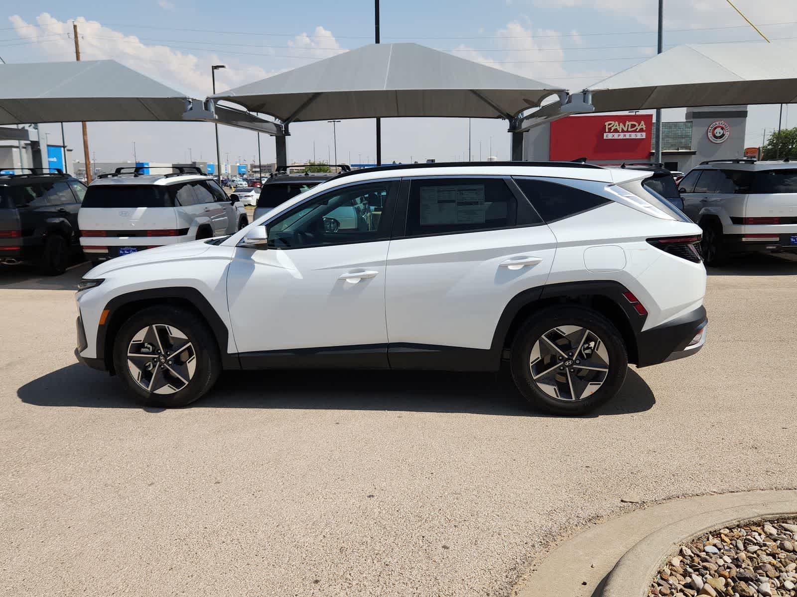 new 2025 Hyundai Tucson car, priced at $35,575