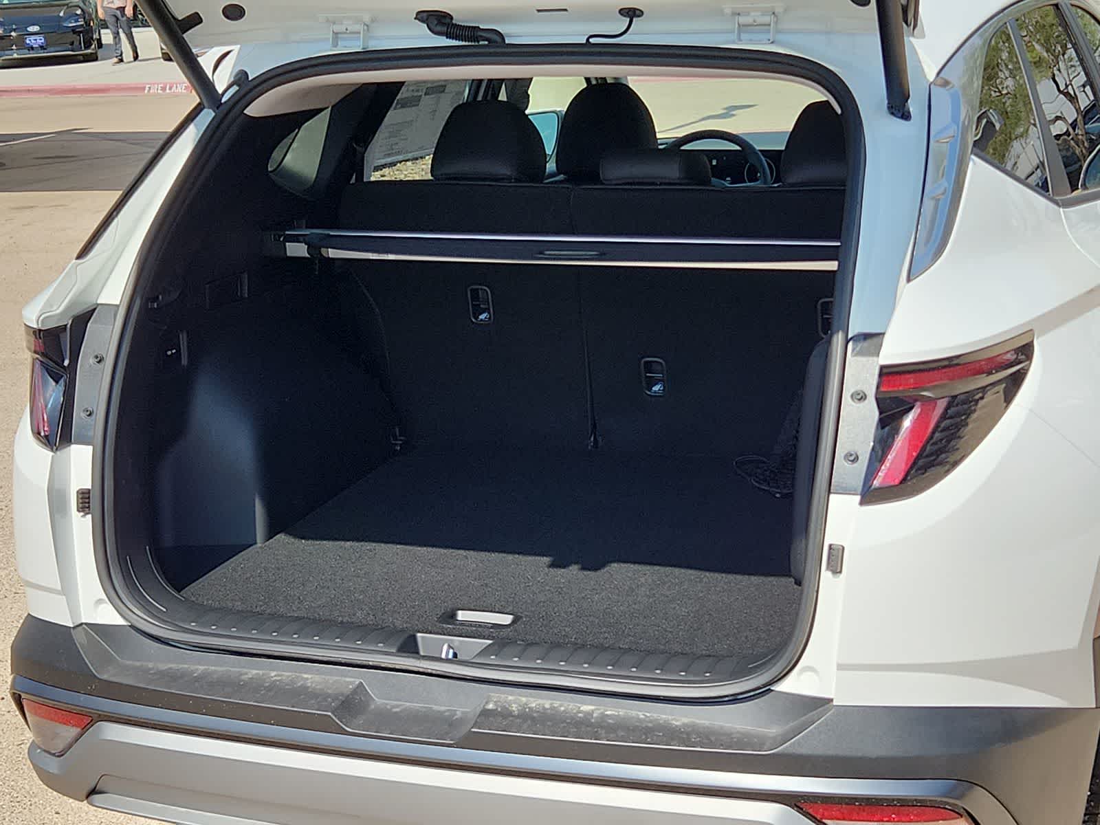 new 2025 Hyundai Tucson car, priced at $35,575