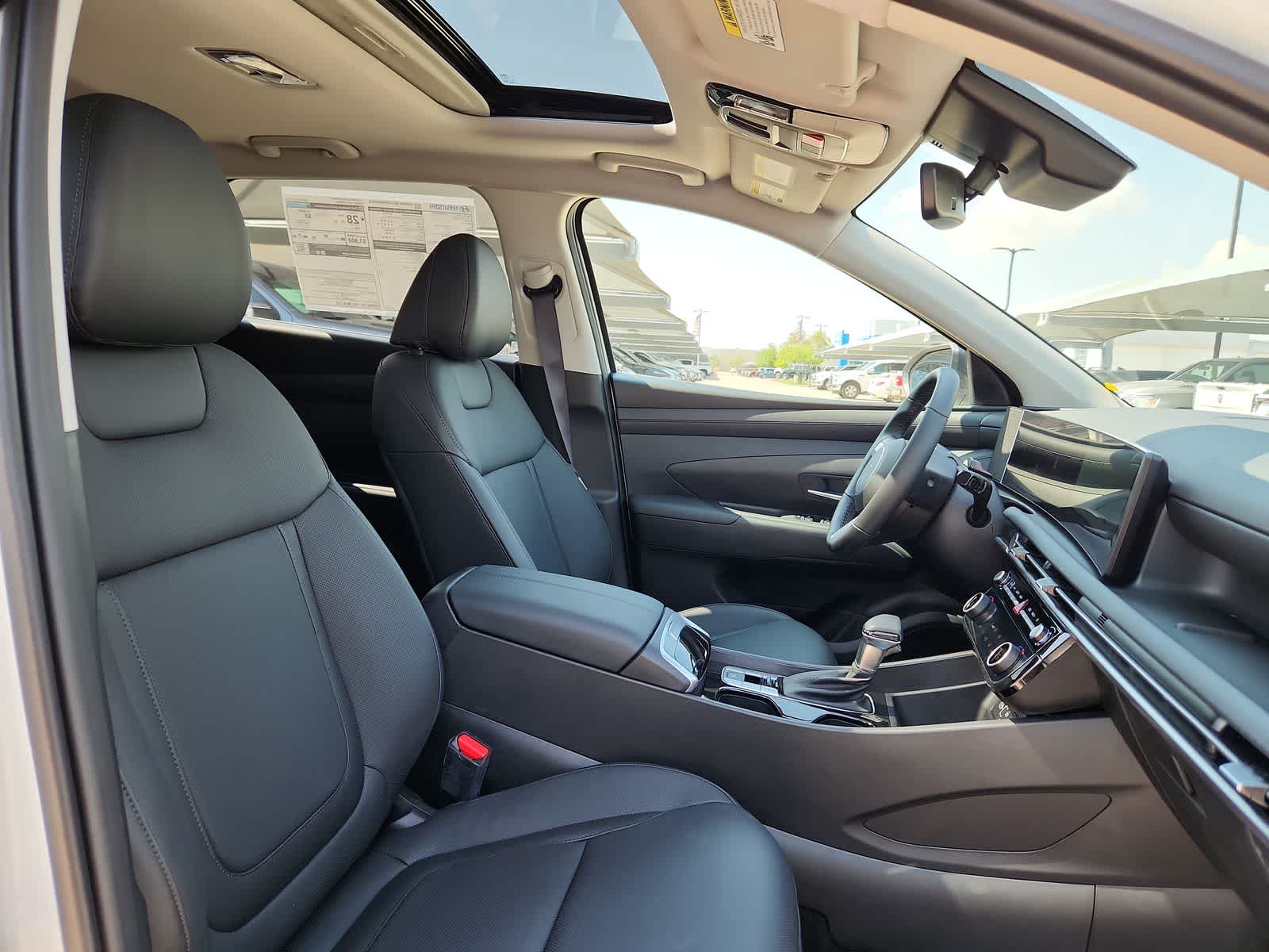 new 2025 Hyundai Tucson car, priced at $35,575