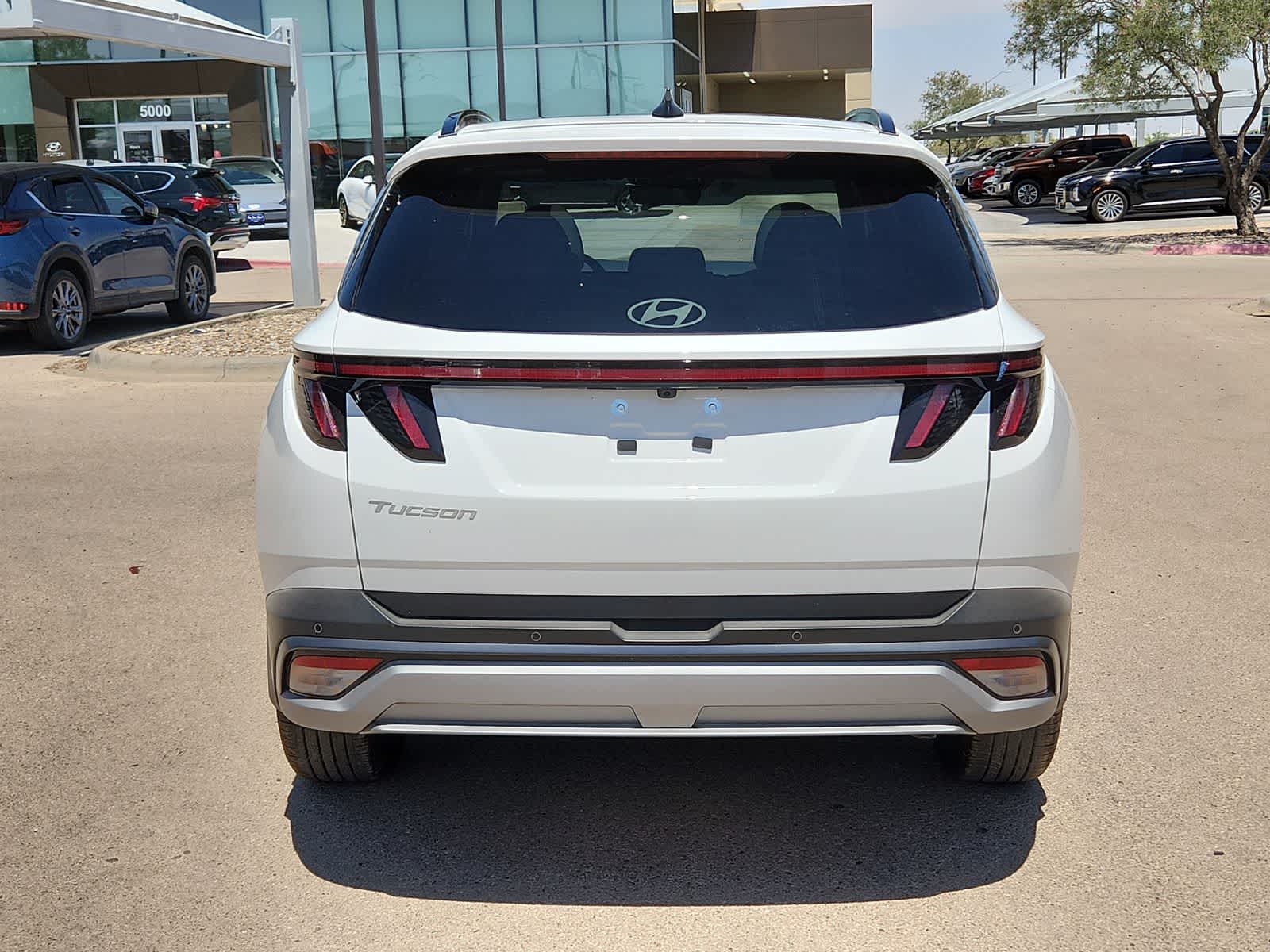 new 2025 Hyundai Tucson car, priced at $41,195