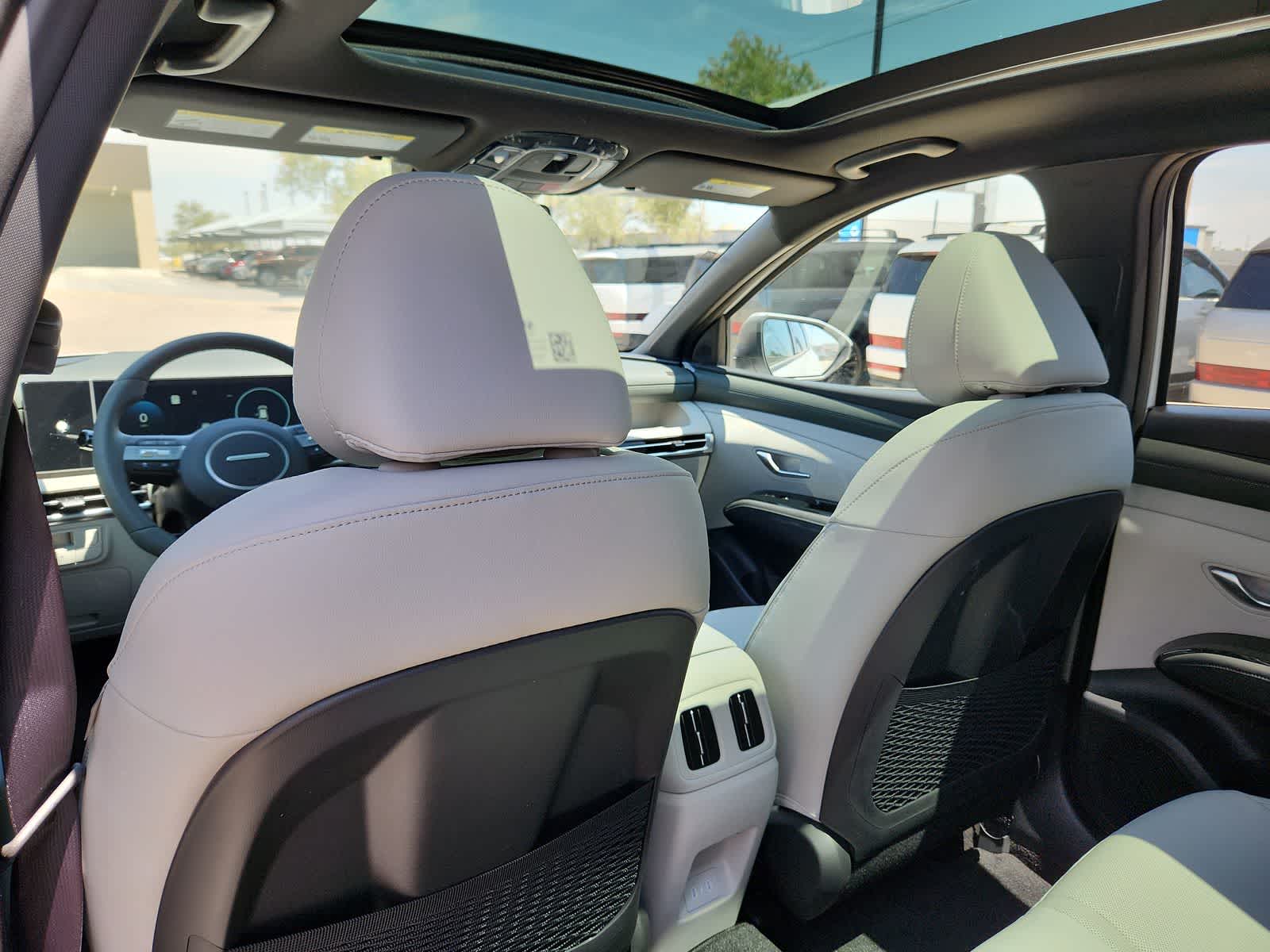 new 2025 Hyundai Tucson car, priced at $41,195