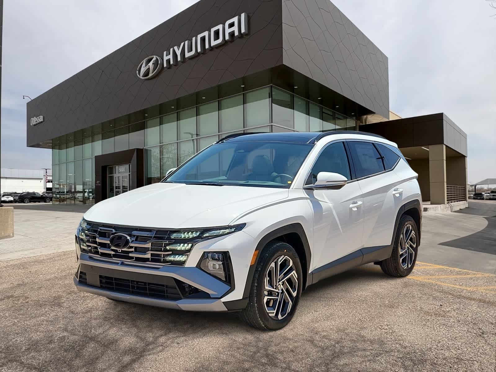 new 2025 Hyundai Tucson car, priced at $41,195