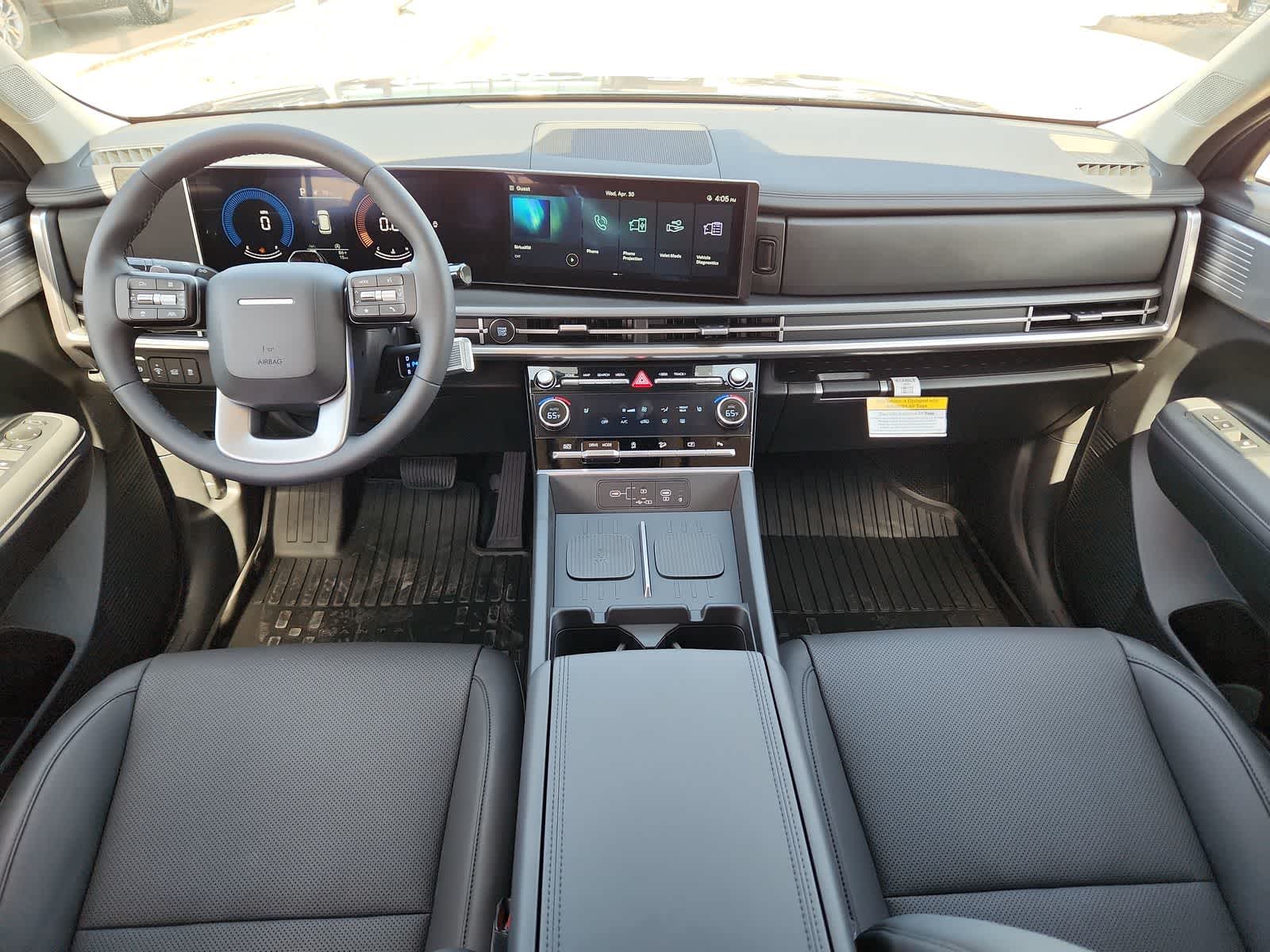 new 2025 Hyundai Santa Fe car, priced at $39,014