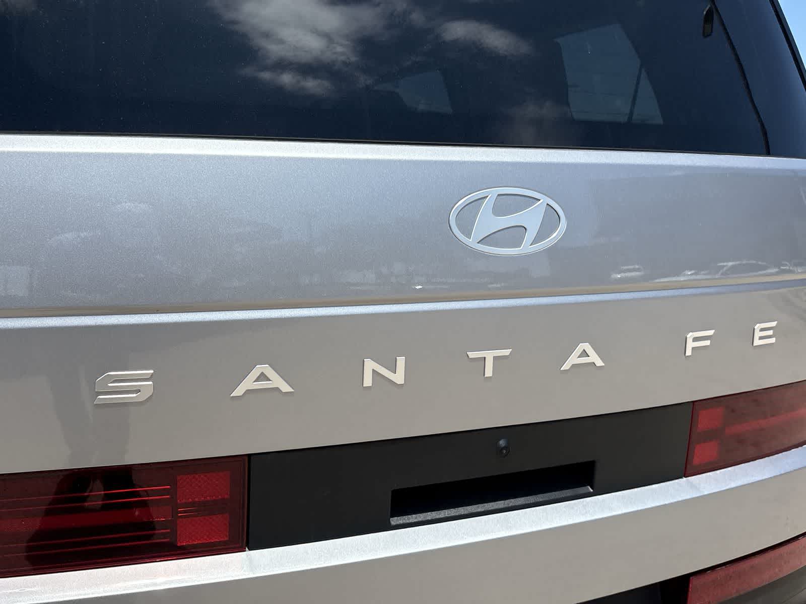 used 2025 Hyundai Santa Fe car, priced at $31,999