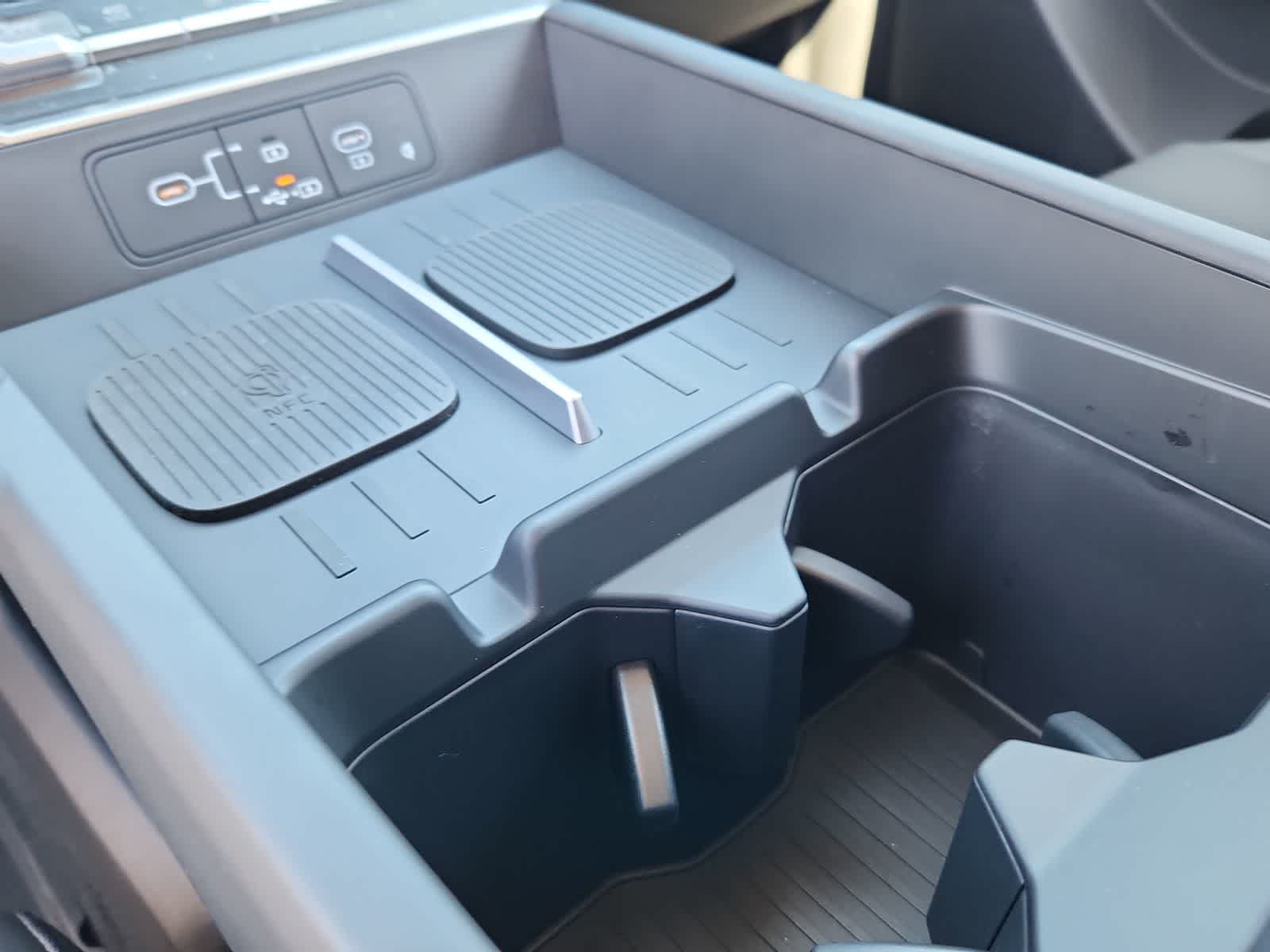 new 2025 Hyundai Santa Fe car, priced at $40,745