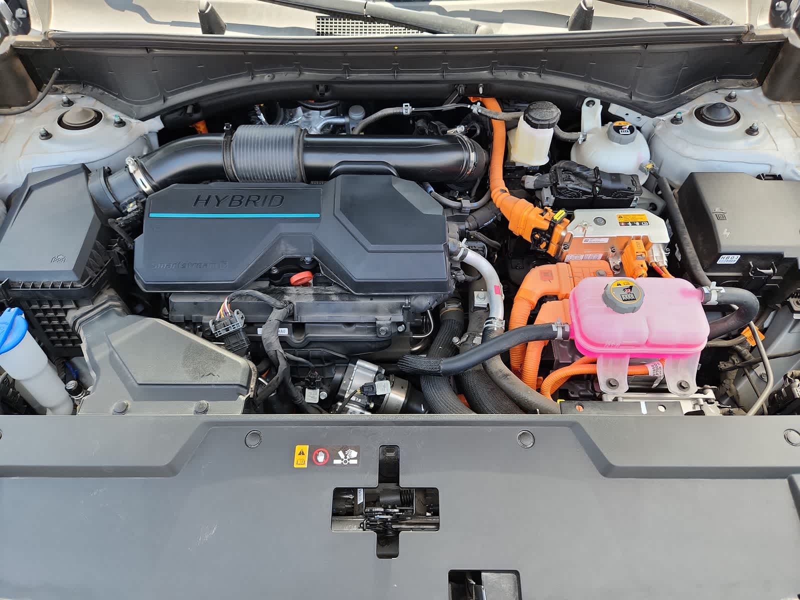 used 2025 Hyundai Santa Fe Hybrid car, priced at $42,999