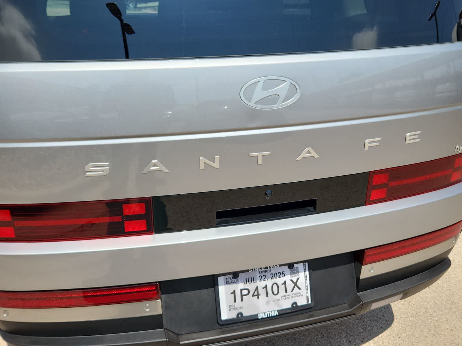 used 2025 Hyundai Santa Fe Hybrid car, priced at $42,999