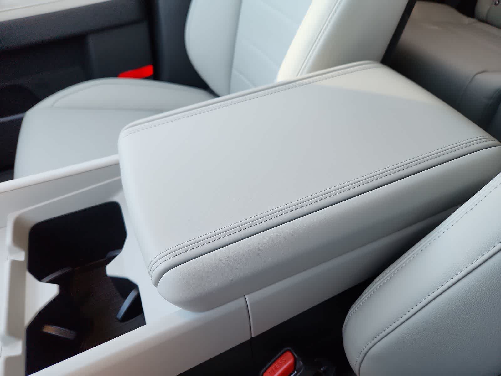 new 2025 Hyundai Santa Fe Hybrid car, priced at $48,709