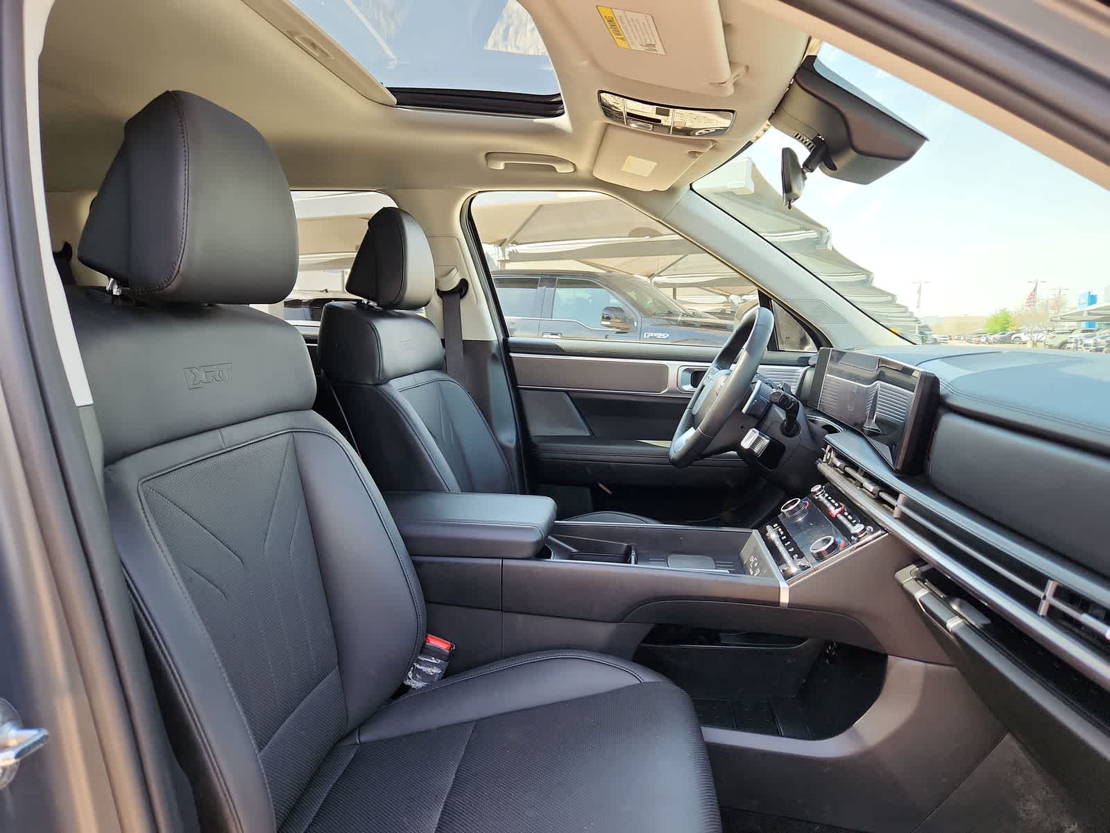 used 2024 Hyundai Santa Fe car, priced at $36,995