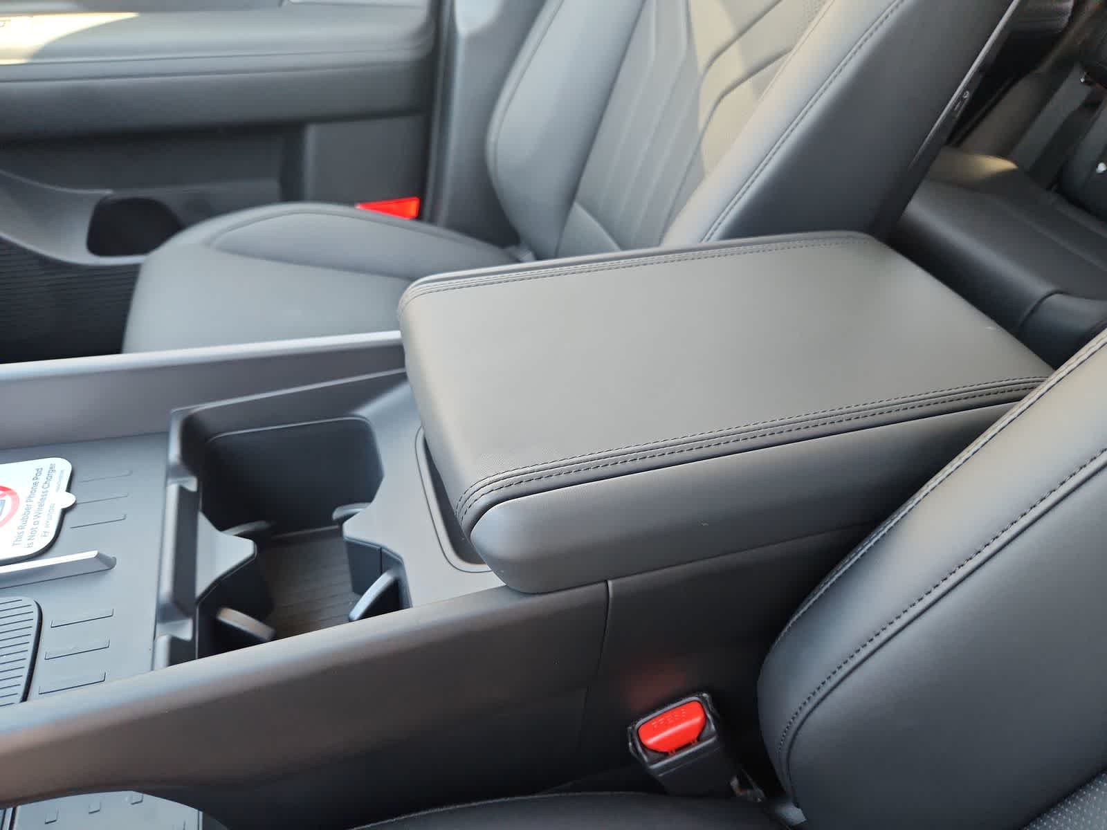 new 2025 Hyundai Santa Fe car, priced at $41,325