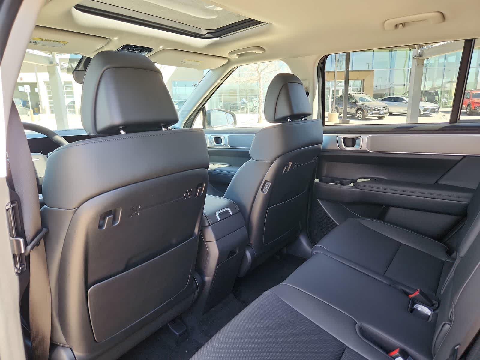 new 2025 Hyundai Santa Fe car, priced at $41,325