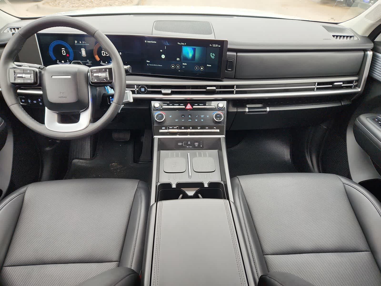 used 2024 Hyundai Santa Fe car, priced at $31,988