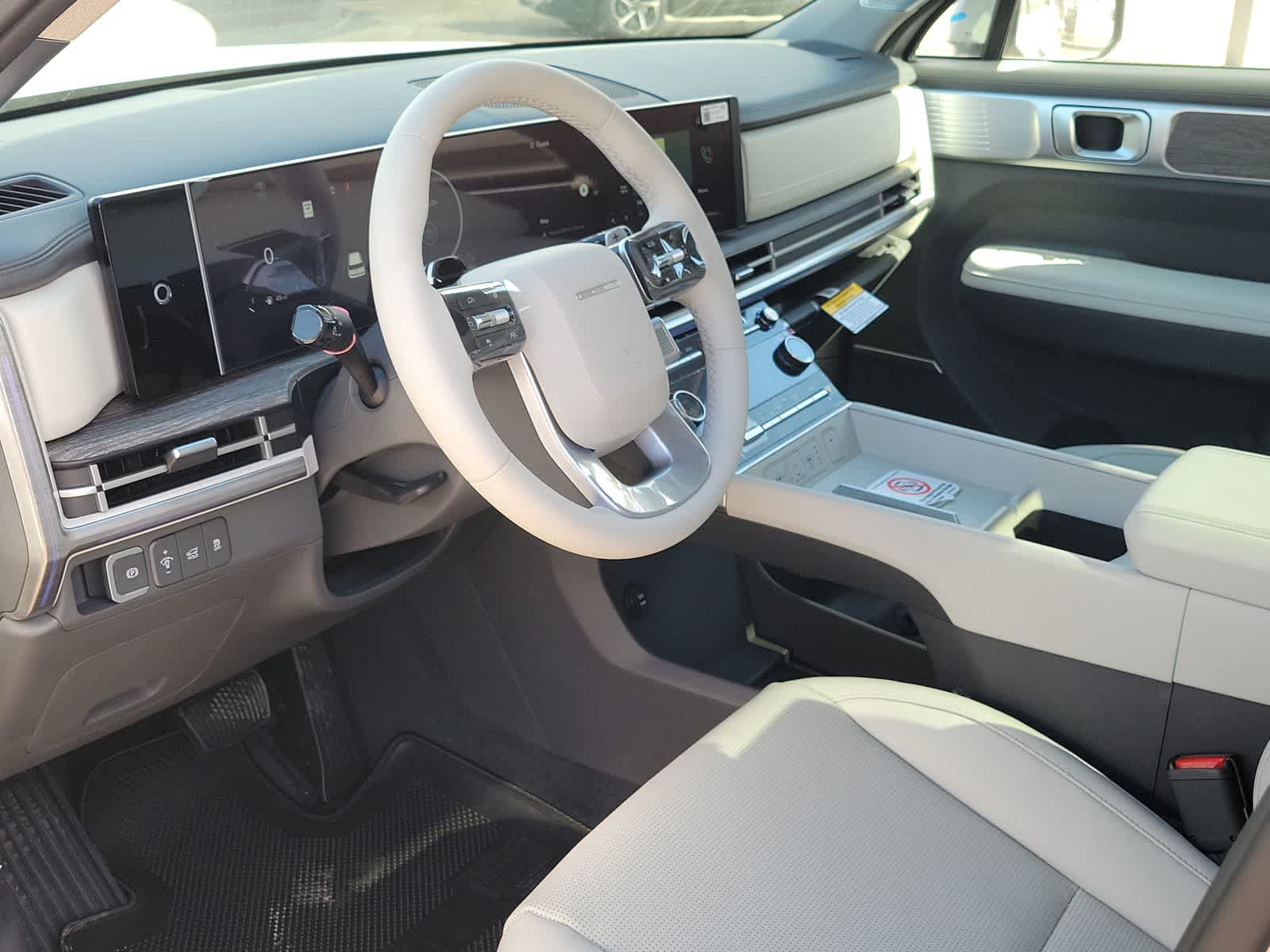 new 2025 Hyundai Santa Fe car, priced at $44,825