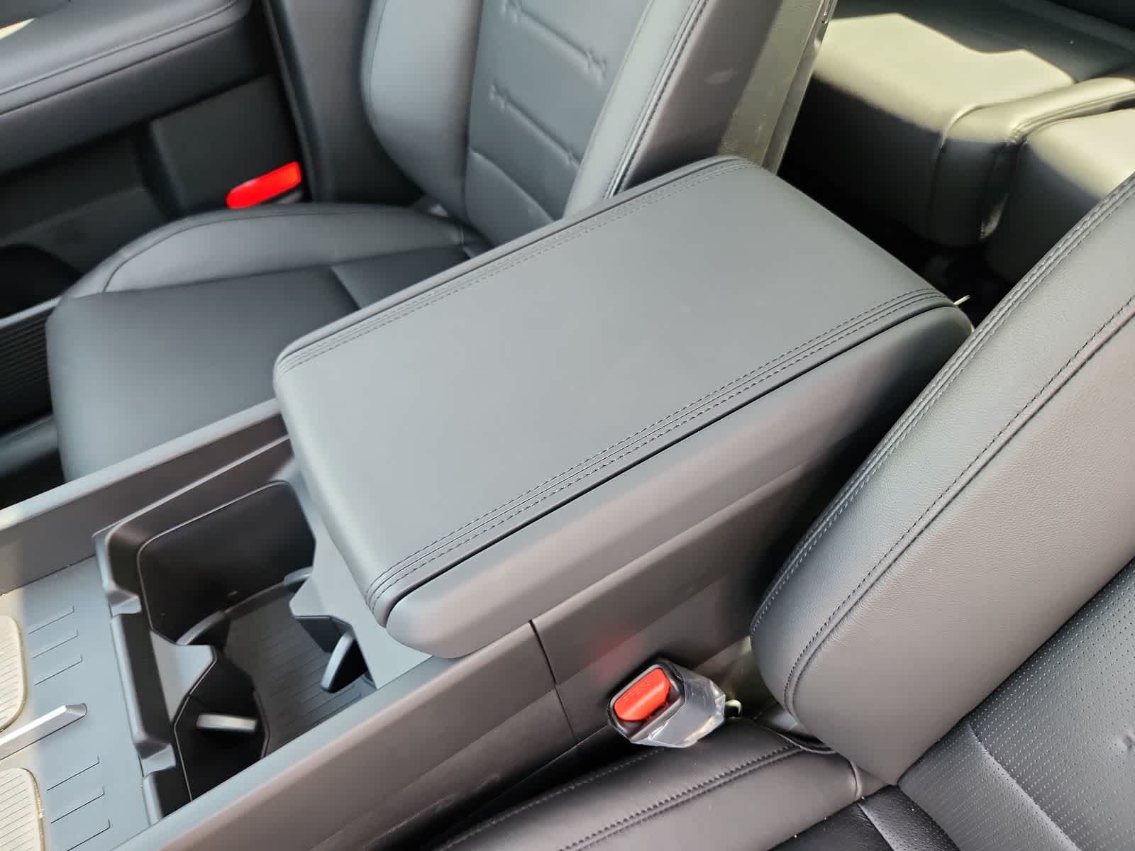 new 2025 Hyundai Santa Fe car, priced at $46,340