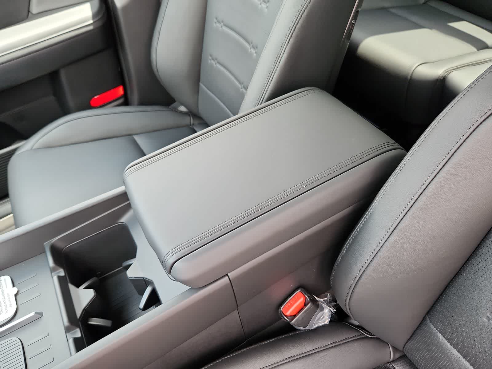 new 2025 Hyundai Santa Fe car, priced at $45,594
