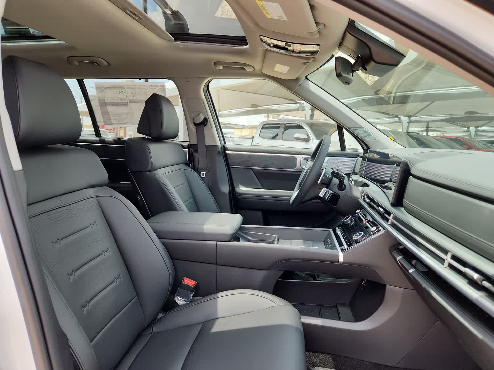 new 2025 Hyundai Santa Fe car, priced at $45,594