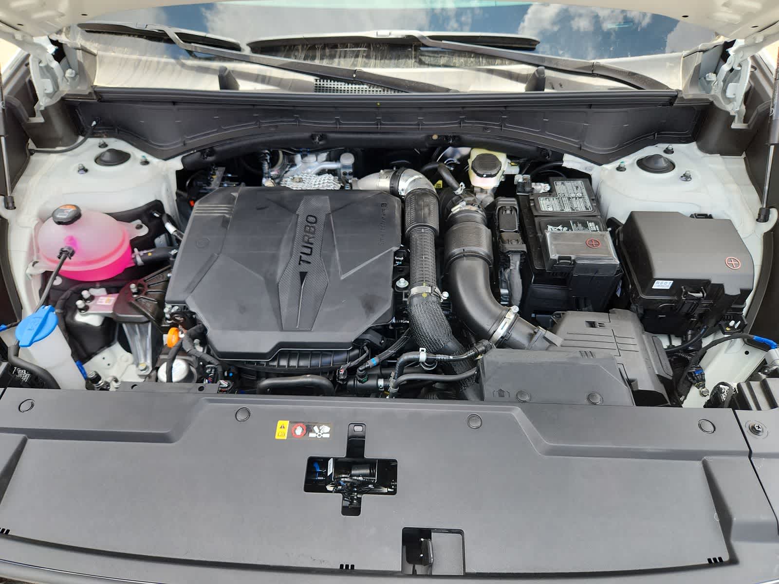 new 2025 Hyundai Santa Fe car, priced at $45,594