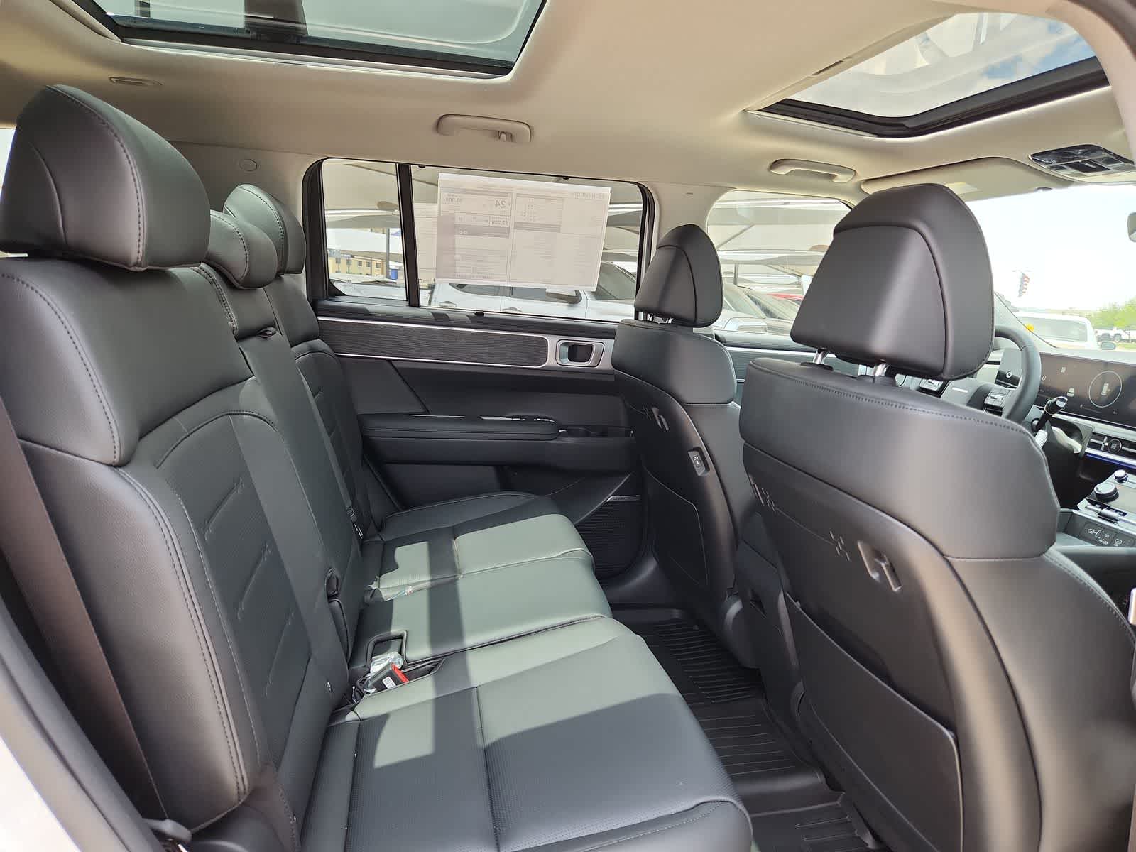 new 2025 Hyundai Santa Fe car, priced at $45,594