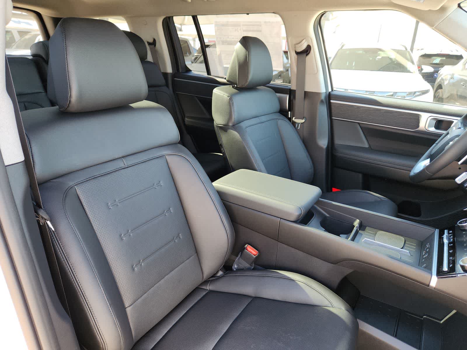 new 2025 Hyundai Santa Fe car, priced at $45,340