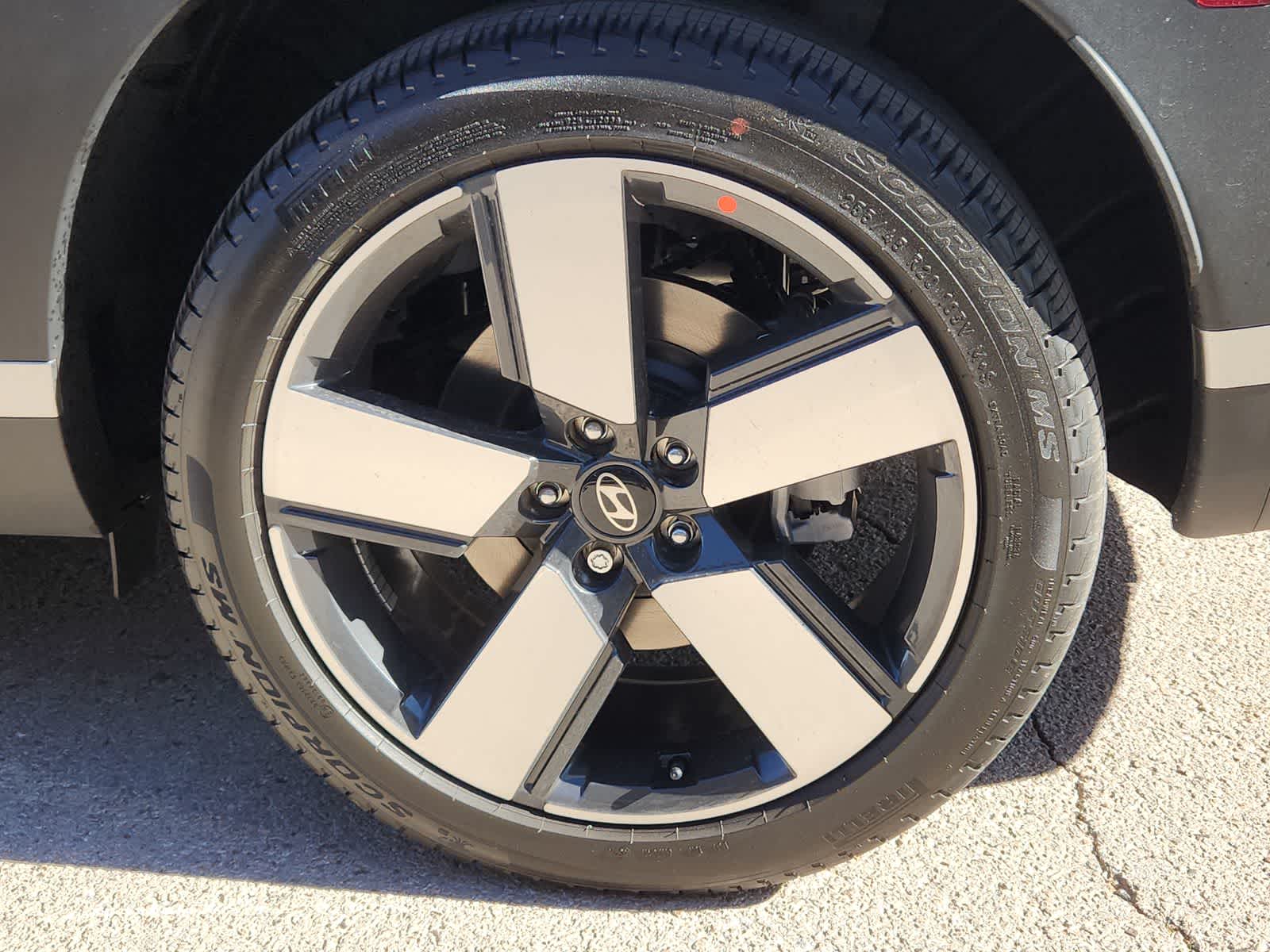 new 2025 Hyundai Santa Fe car, priced at $45,340