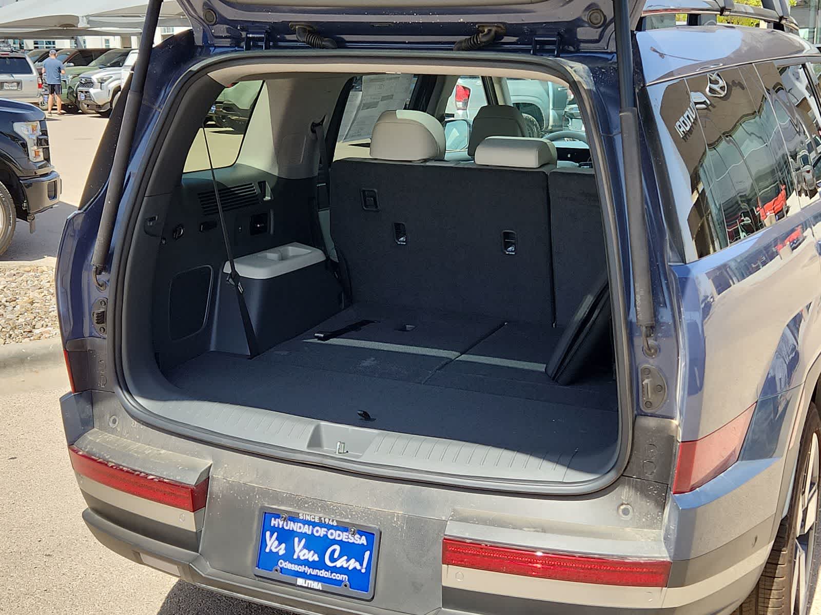 new 2025 Hyundai Santa Fe car, priced at $46,644