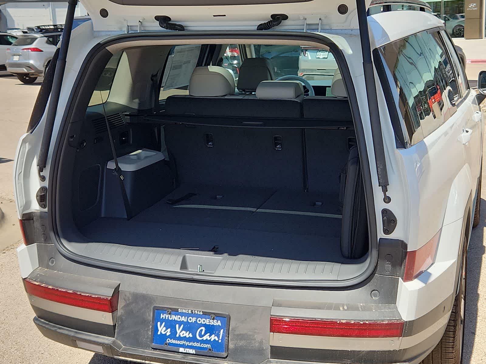 new 2025 Hyundai Santa Fe car, priced at $47,055