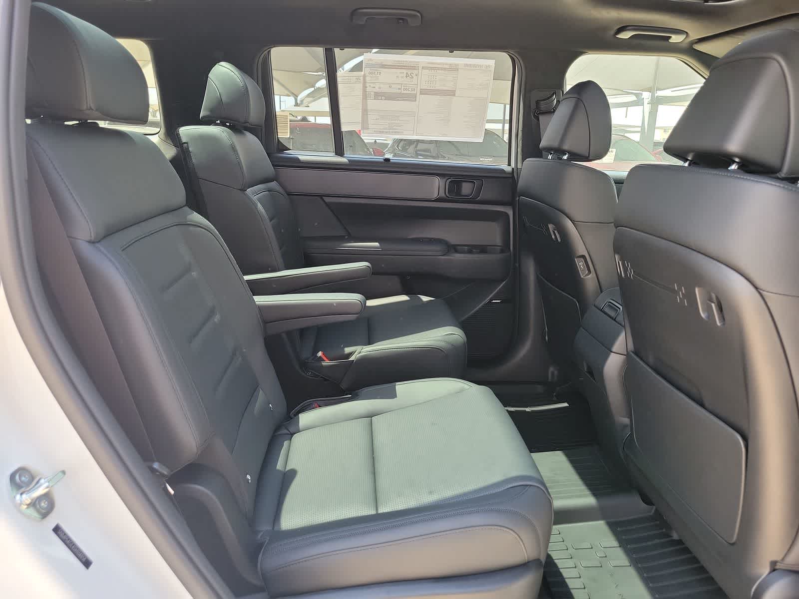 new 2025 Hyundai Santa Fe car, priced at $48,650
