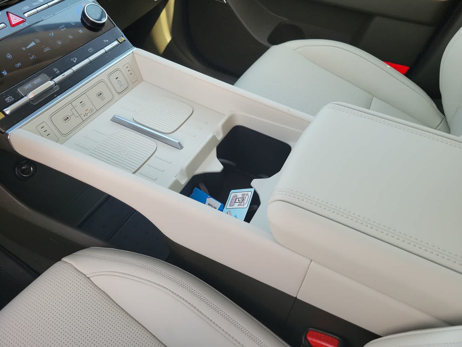 new 2025 Hyundai Santa Fe car, priced at $48,025