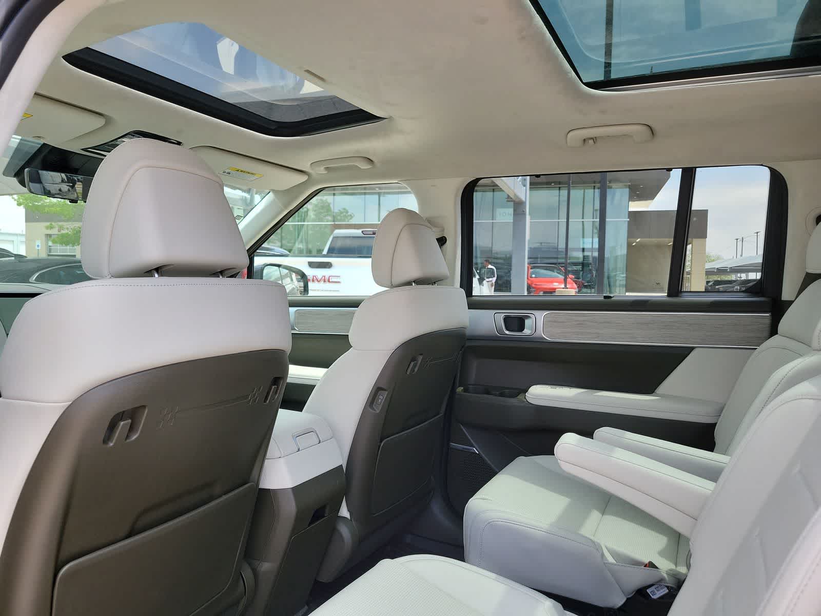 new 2025 Hyundai Santa Fe car, priced at $48,329