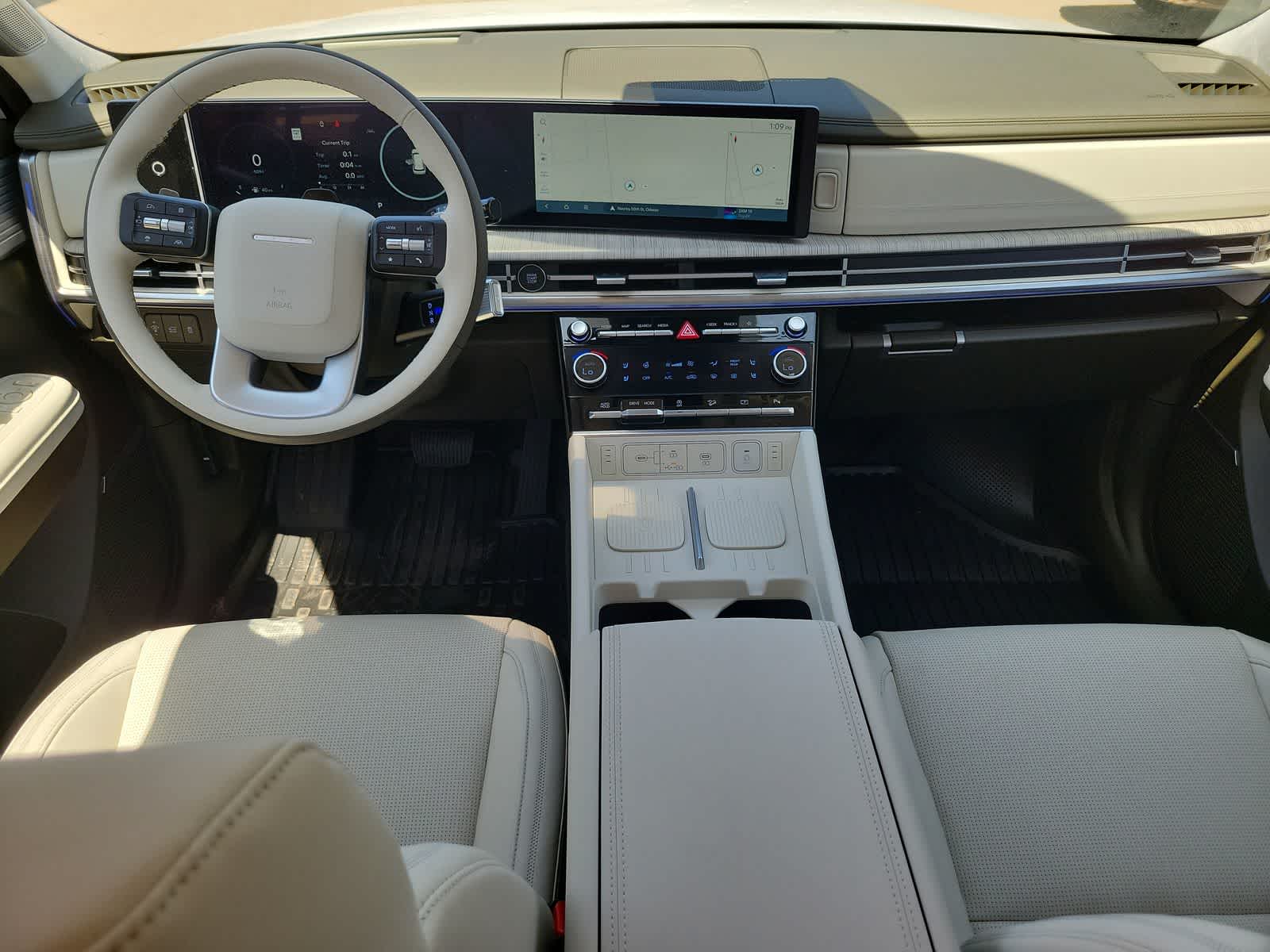 new 2025 Hyundai Santa Fe car, priced at $48,600