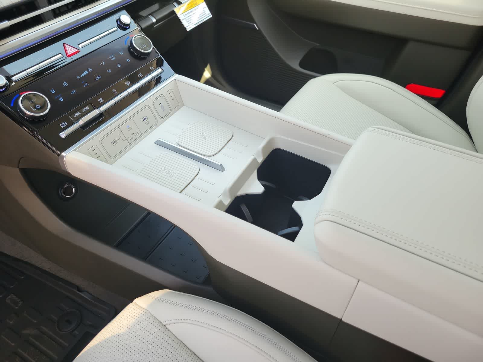 new 2025 Hyundai Santa Fe car, priced at $50,294
