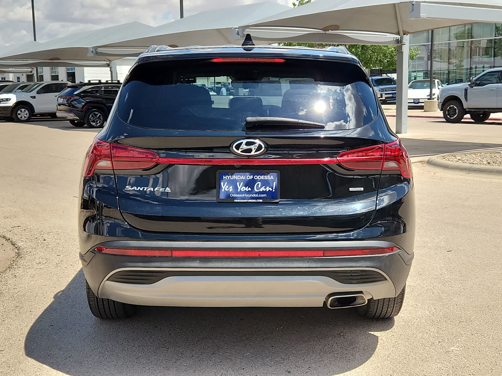 used 2023 Hyundai Santa Fe car, priced at $24,999