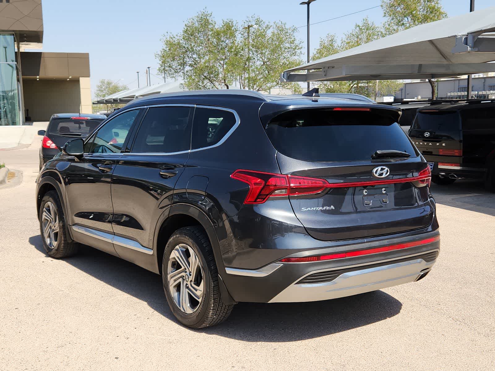 used 2022 Hyundai Santa Fe car, priced at $20,999