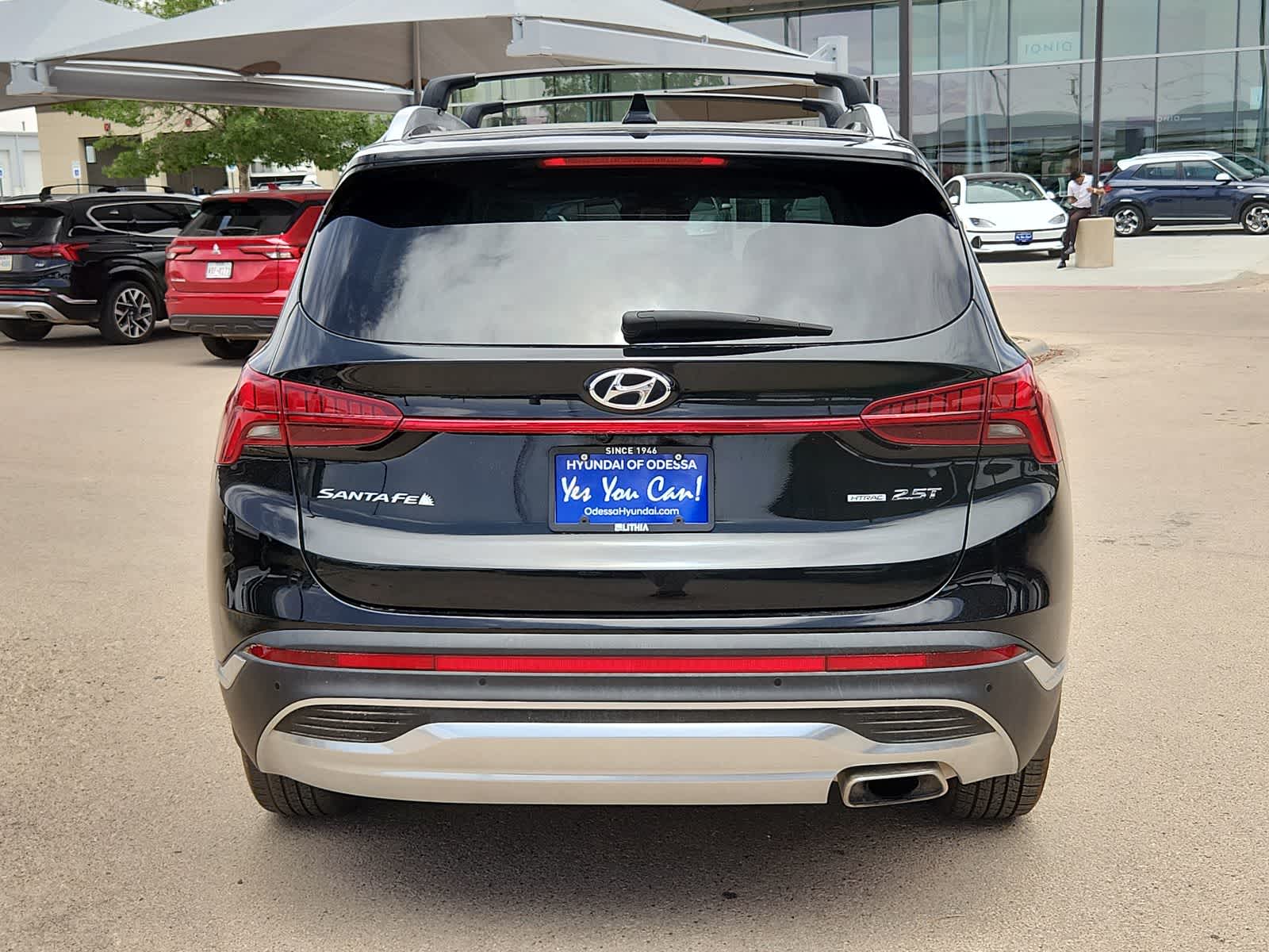 used 2021 Hyundai Santa Fe car, priced at $29,999
