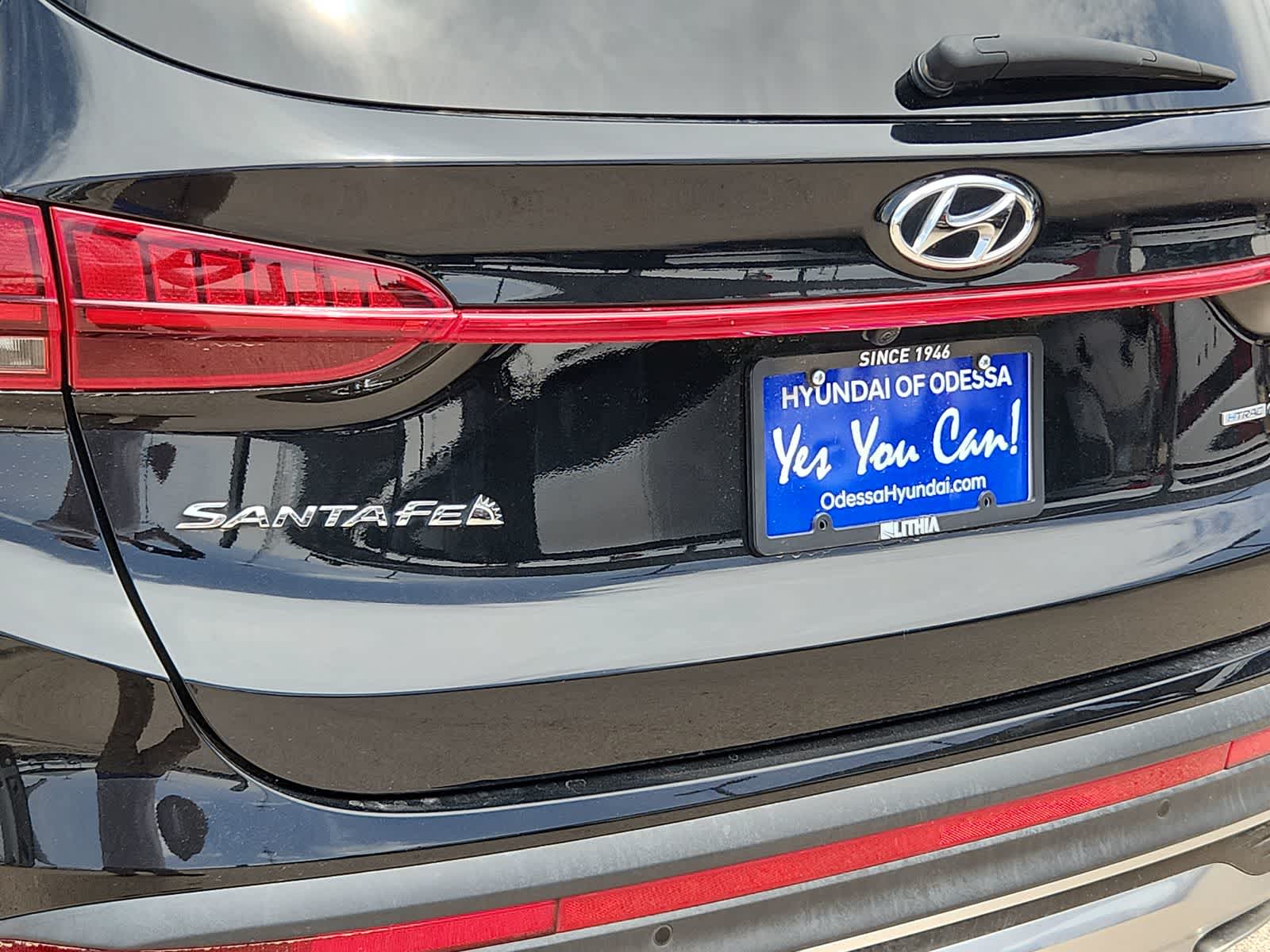used 2021 Hyundai Santa Fe car, priced at $29,999