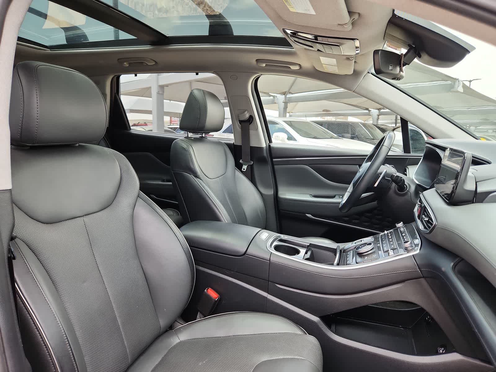 used 2021 Hyundai Santa Fe car, priced at $29,999