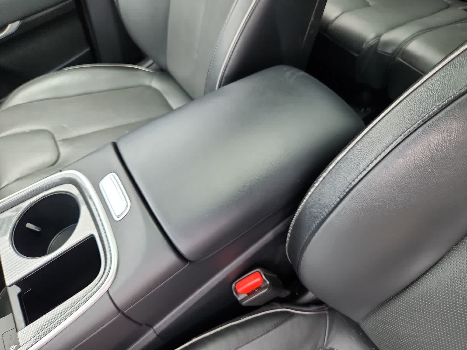 used 2021 Hyundai Santa Fe car, priced at $29,999