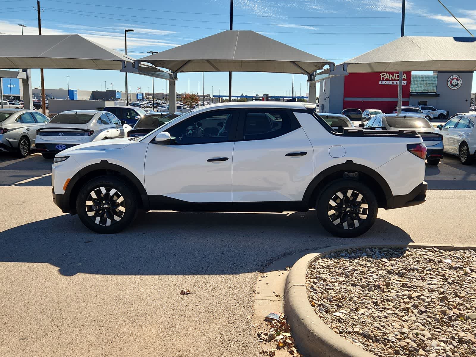 used 2025 Hyundai Santa Cruz car, priced at $25,488