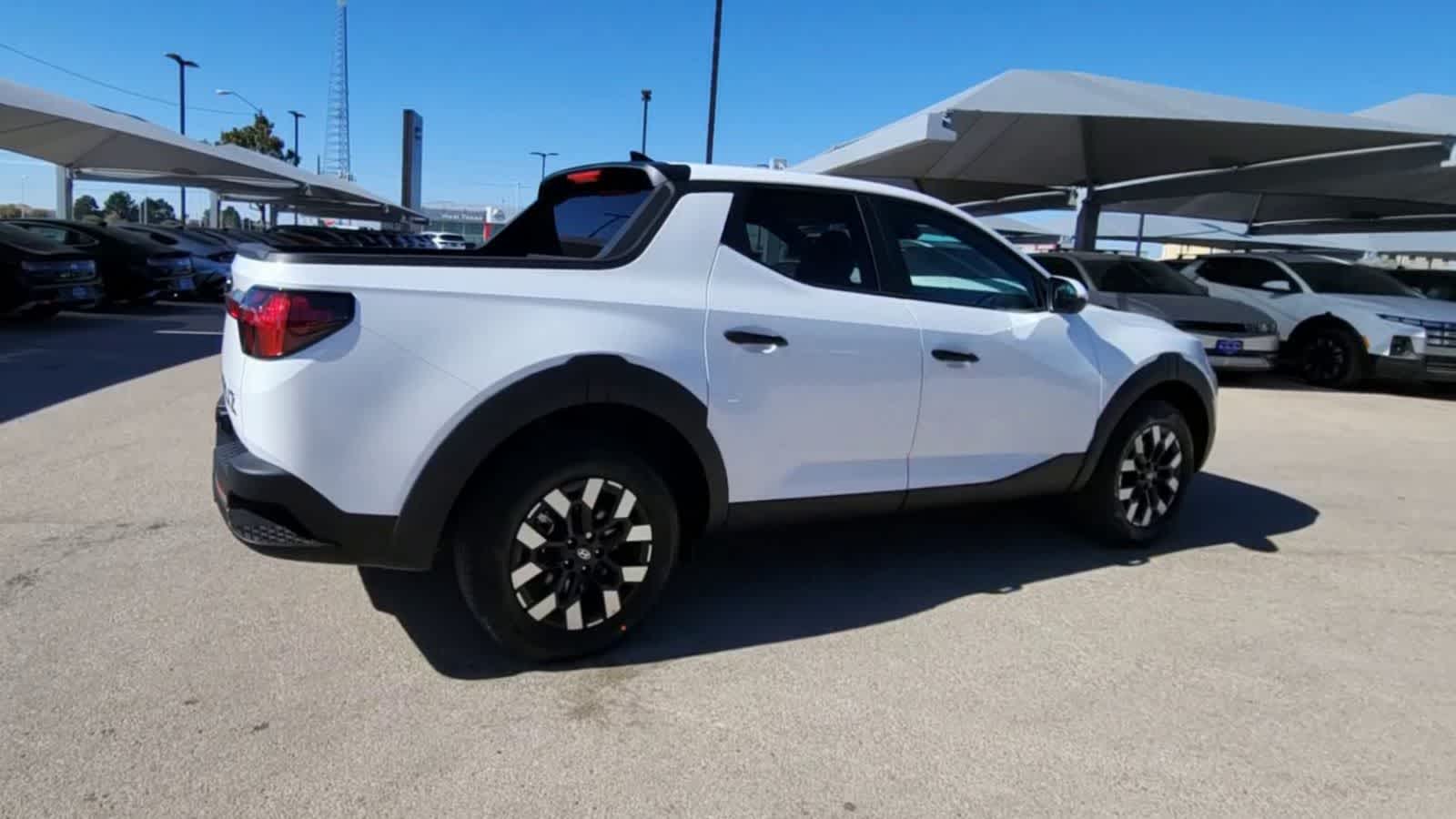 used 2025 Hyundai Santa Cruz car, priced at $26,499